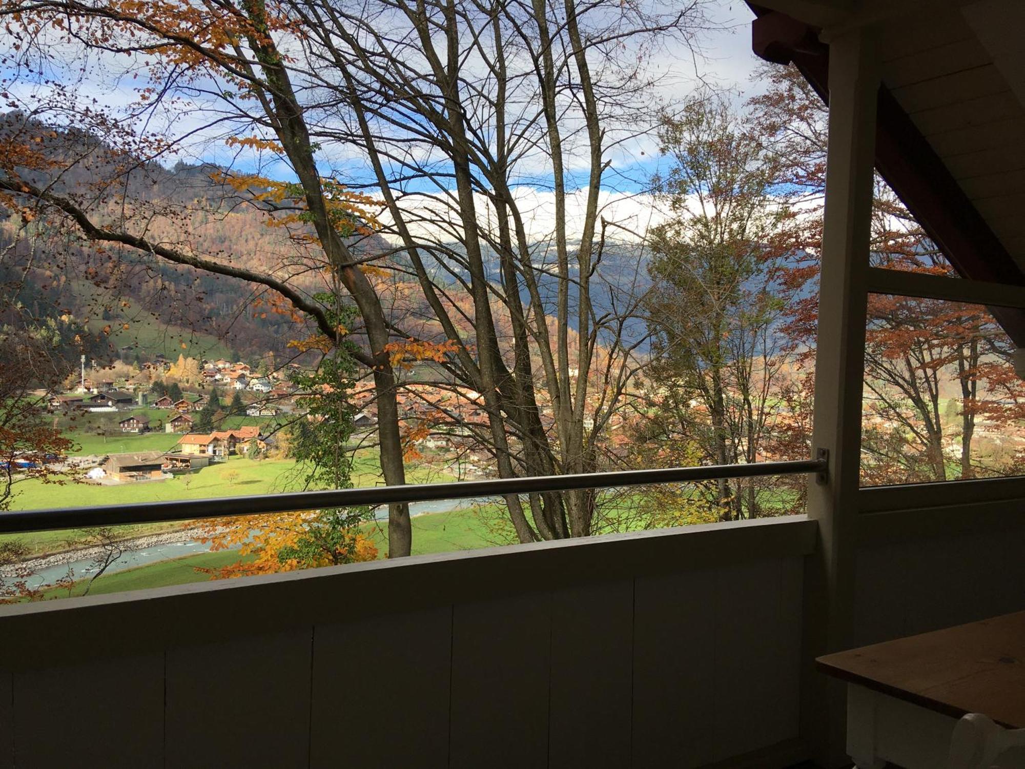 B3 Apartment Gsteigwiler Bagian luar foto