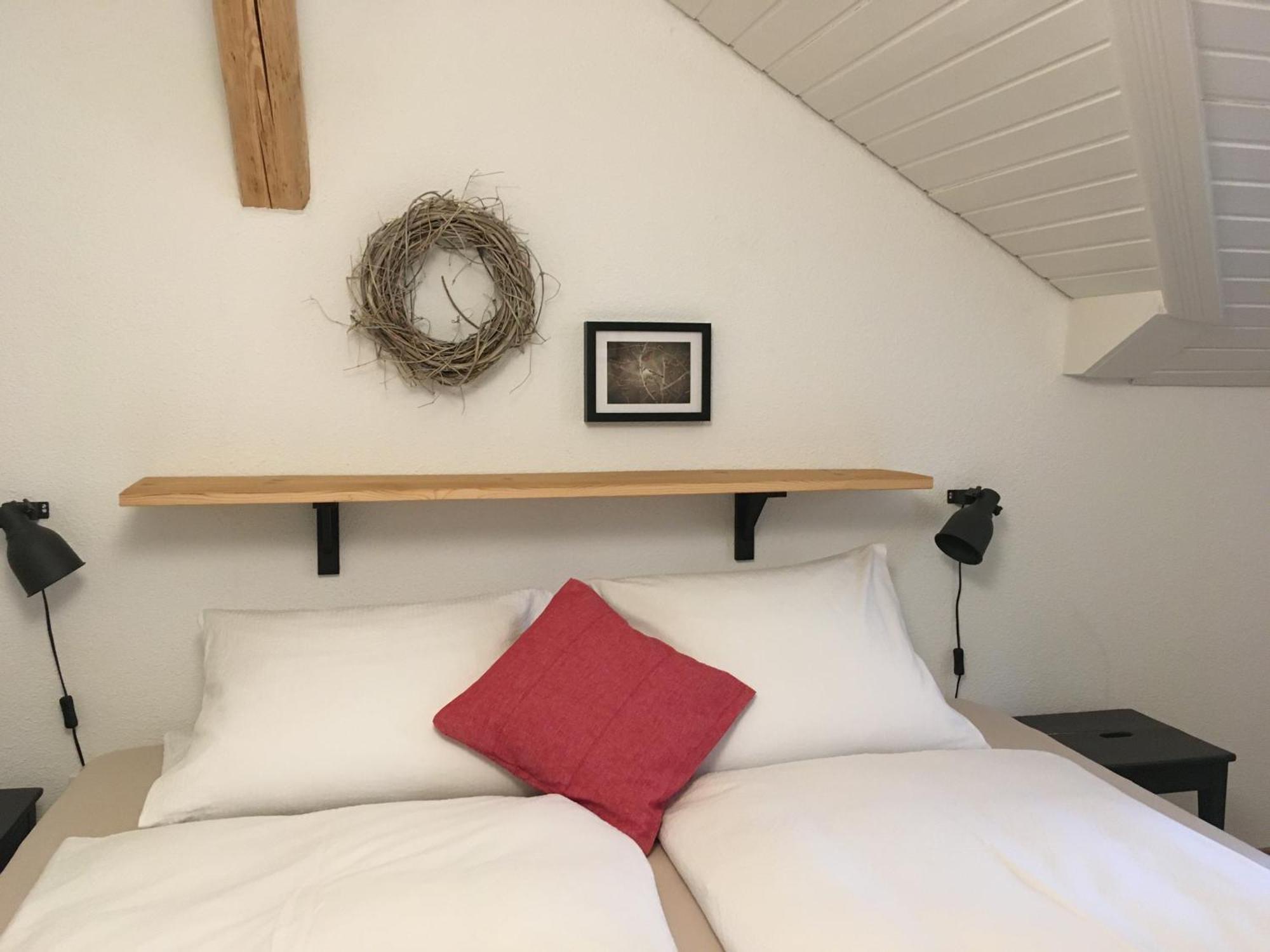 B3 Apartment Gsteigwiler Bagian luar foto
